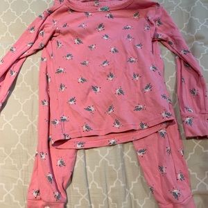 Toddler girls long sleeve and pants pjs.